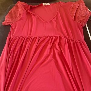 Lace sleeve boutique dress size 1xl